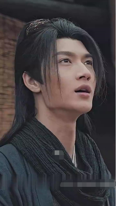 魂穿游戏后我称王称霸 第31集