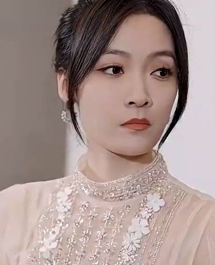 千金归来夫人她A爆全球 第03集