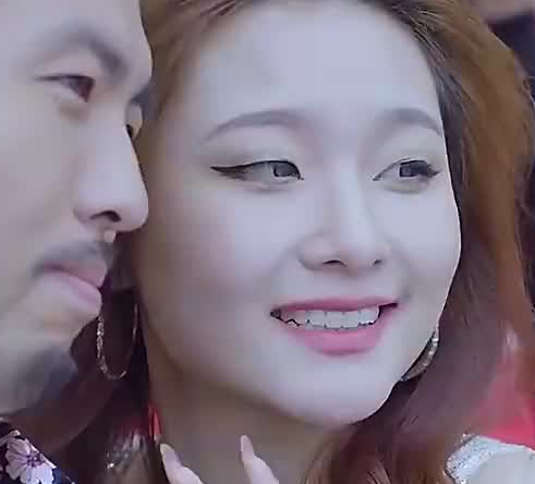 天降异能之贬值成神 第66集