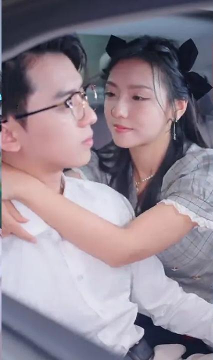 娇妻入怀，总裁大叔宠坏了 全集(大结局)